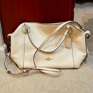 White/Cream Coach crossbody purse